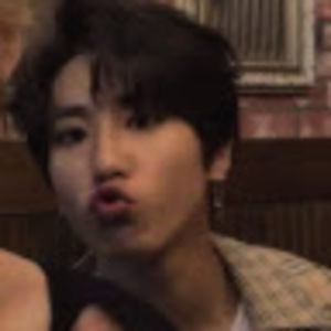 Meet your Posher, Jett